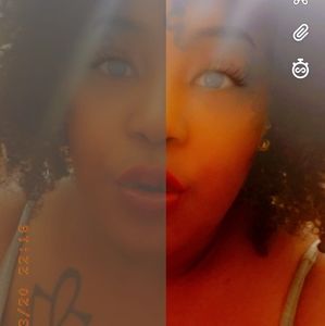 Meet your Posher, Melanise